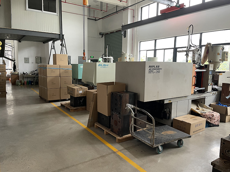 宁波市亿司特影视器材有限公司 Ningbo East Photographic Equipment Co., Ltd.